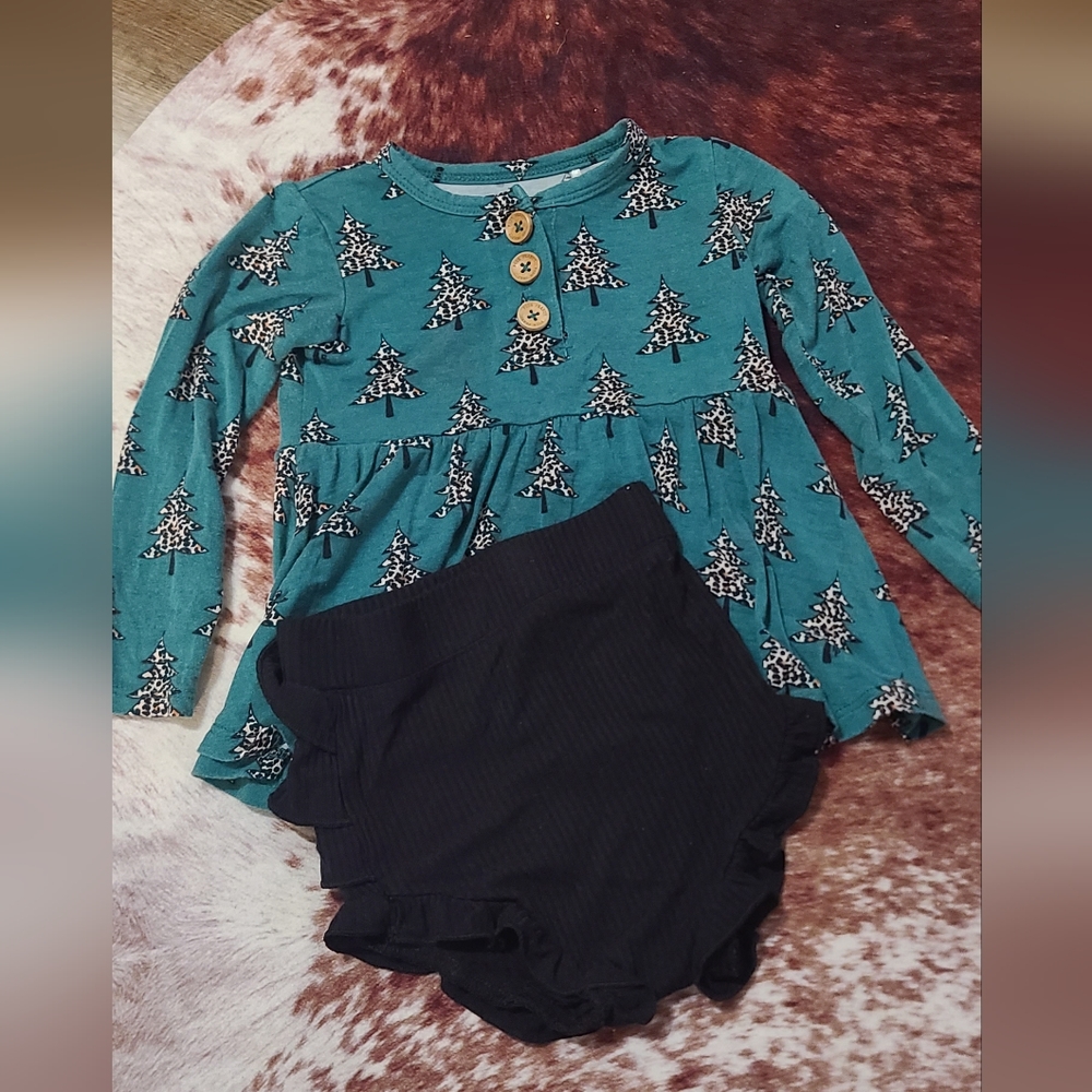 Posh Peanut 2 PC set